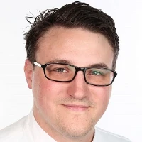 Dr. med. Dr. med. univ. Sebastian Volc