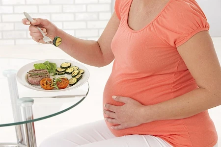 Gyn-Update: Epigenetische Programmierung in utero – Wie mütterliche Ernährung die spätere Gesundheit des Kindes prägt
